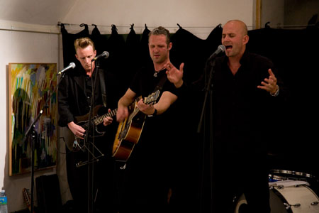 Koncert med Salem inde i Masned&oslash; Fort