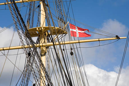 N&aelig;rbillede af den bagerste mast