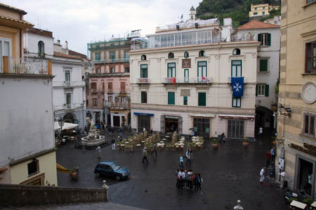 Central plads i Amalfi