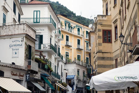 Gadebillede fra Amalfi