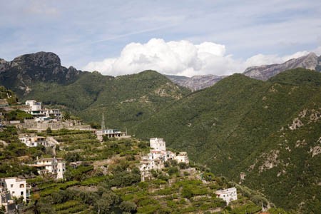 Ravello - udsigt mod nord ind i landet