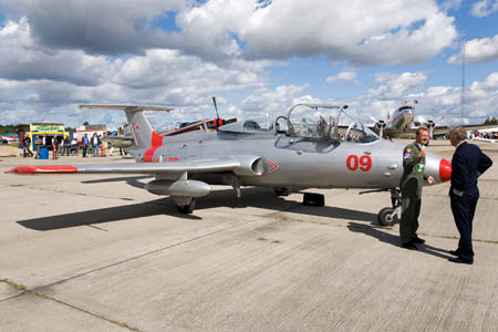 Aero L-29 Delfin, OY-LSD