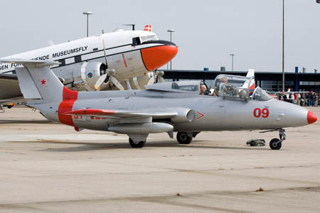 Aero L-29 Delfin, OY-LSD