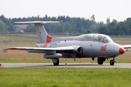 Aero L-29 Delfin, OY-LSD