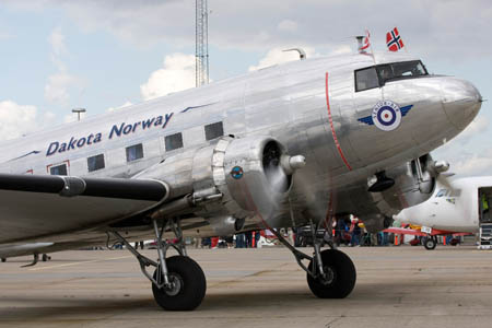 Den norske DC-3, Dakota Norway, LN-WND