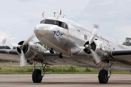 Den norske DC-3, Dakota Norway, LN-WND