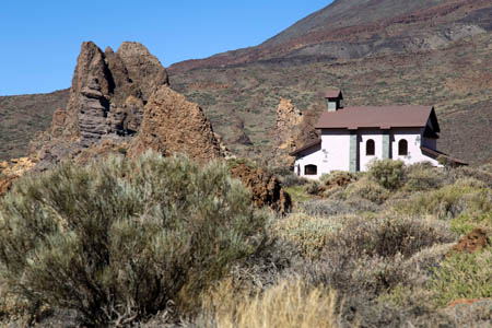 Las Ca&ntilde;adas - en mindre kirke