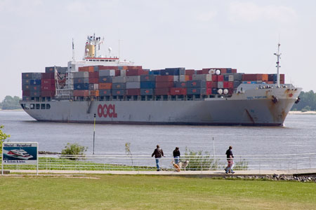 Containerskib i Wedel